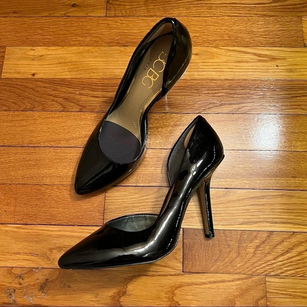 BCBG patent leather pumps